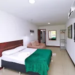 Studio reformado para 5 pessoas em Copacabana!